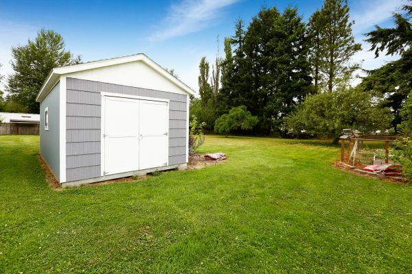 Storage Shed Assembly in Powell