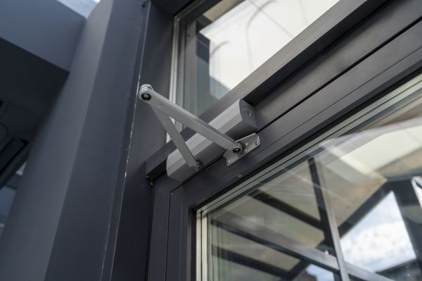 Door Closer Mounting in Powell