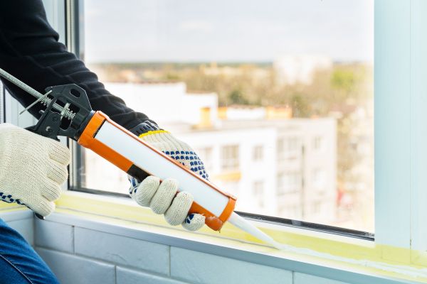 Cost of Window Recaulking Service in Powell