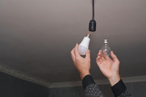 Light Bulbs Replacement in Powell